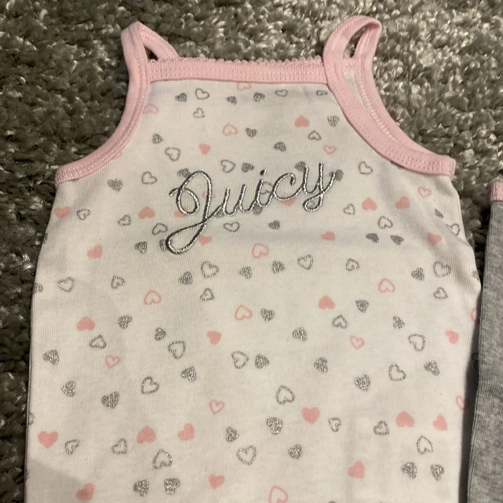 ❌SOLD❌ Juicy onesies bodysuits for a baby girl - Picture 2 of 3